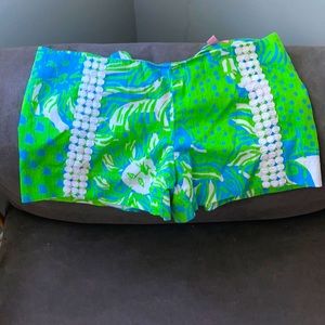 Lily Pulitzer size 0 short shorts